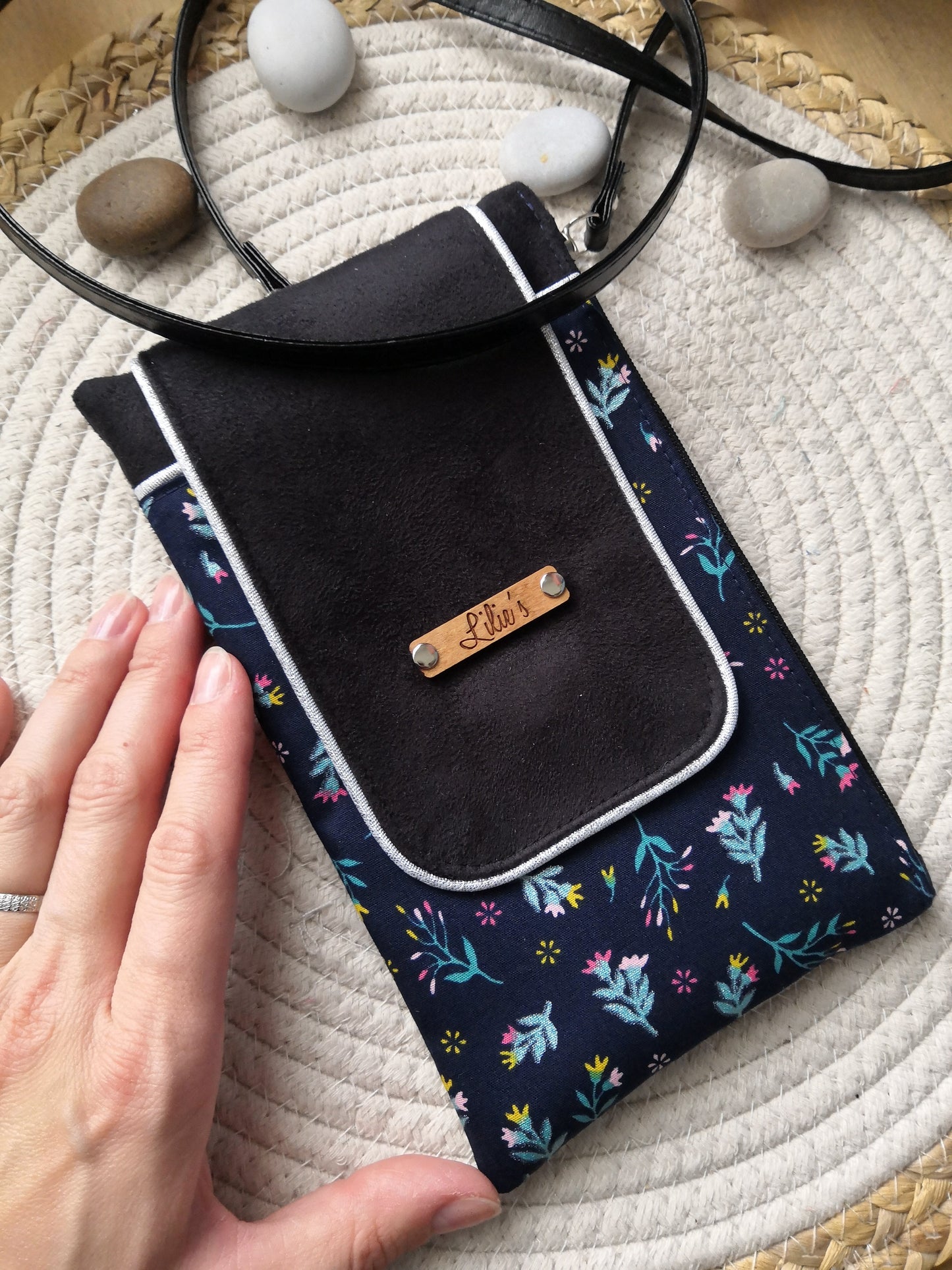 - HOLLY - la pochette à smartphone base suédine bleu roi