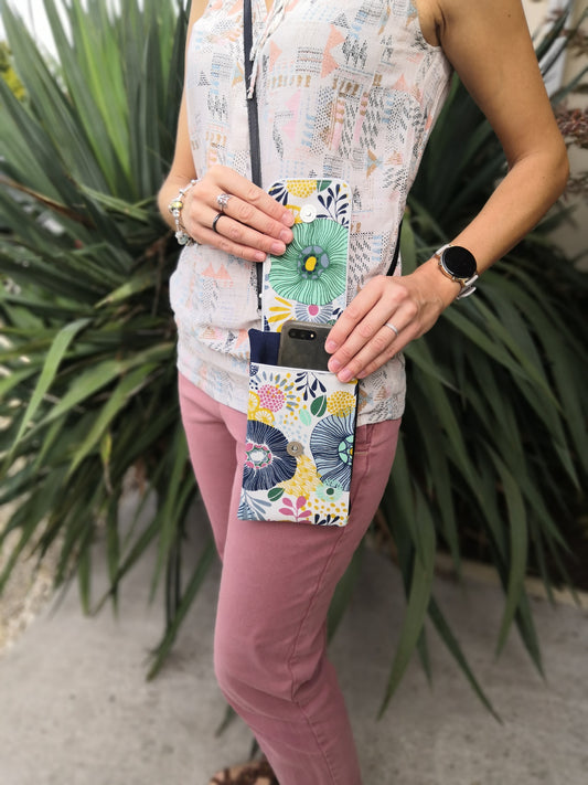 - HOLLY - la pochette à smartphone personnalisable
