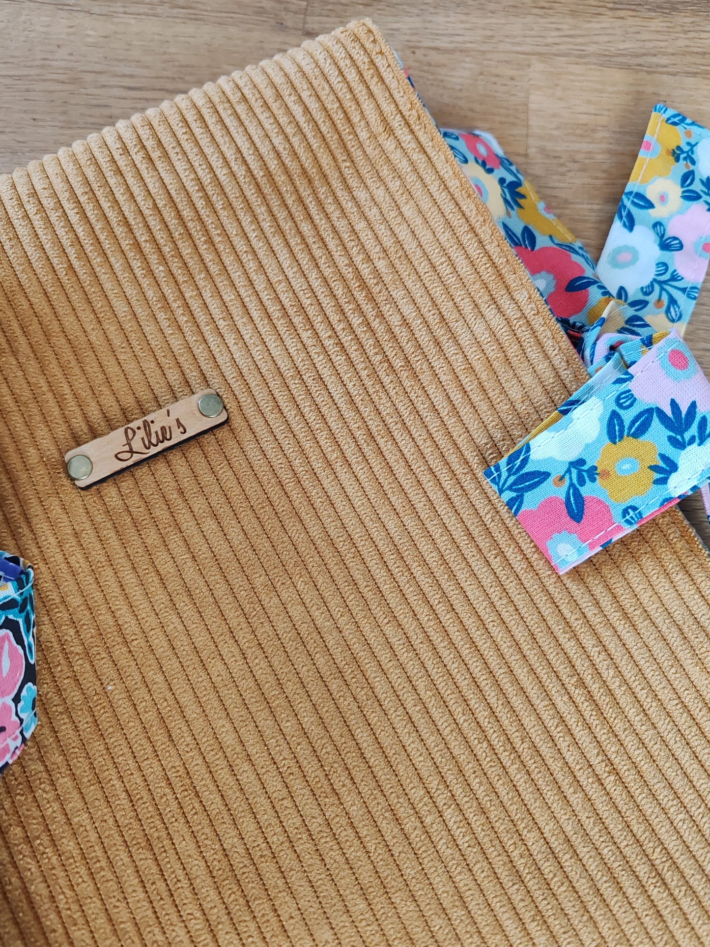 Pochette à livre format broché - velours côtelé